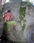 Franck Martinez in Les Quart�s (Rocher du Mont Morillon)