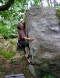 Gilles Cottray in Le Bon Bond (Rocher d'Avon Ouest)