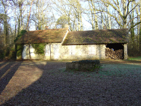  Montrouget 