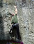 Patrick Lefaucheur in Les Doigts dans le Nez (Rocher du Potala)