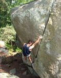 Yano Sala�n in La Fissure de droite (Rocher d'Avon) - serie of 2 pictures 